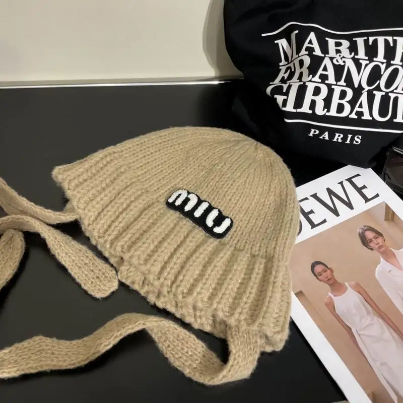 MiuMiu Hat 01 (22)